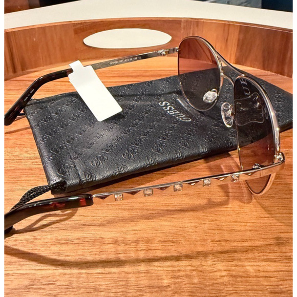 Guess Womens Aviator Sunglasses Gold Frame Gradient Brown Lens w/ Case Y2K Trend - Picture 5 of 7